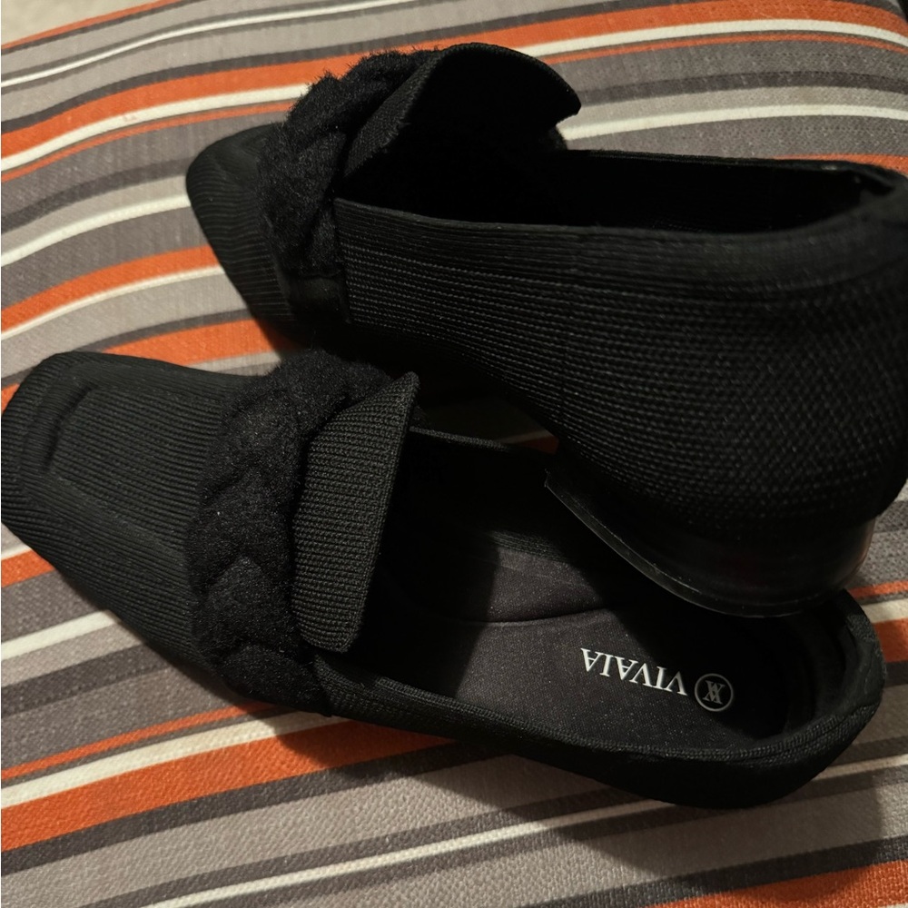 EUC Black Vivaia Loafers